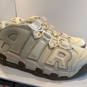 Mens white/cream/tan Nike Sneakers